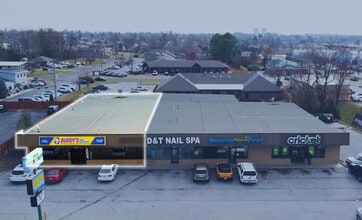 2004 W Walnut St, Rogers, AR for lease Interior Photo- Image 2 of 4