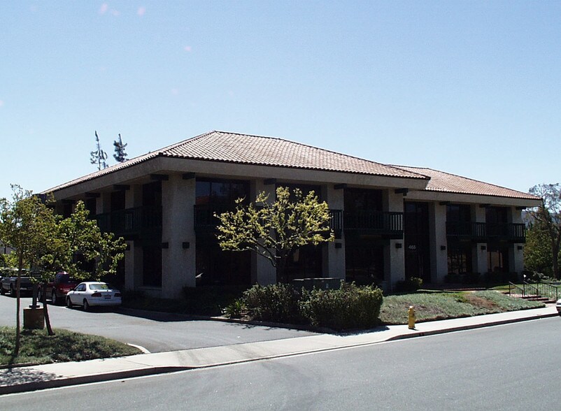 468 Pennsfield Pl, Thousand Oaks, CA à vendre - Photo du bâtiment - Image 2 de 21
