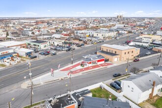 4451 Austin Blvd, Island Park, NY - AÉRIEN Vue de la carte - Image1