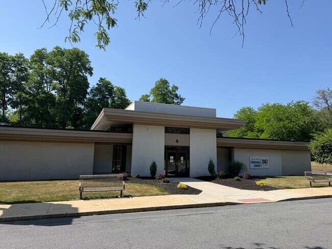 Plus de détails pour 3147 College Heights Blvd, Allentown, PA - Bureau à vendre