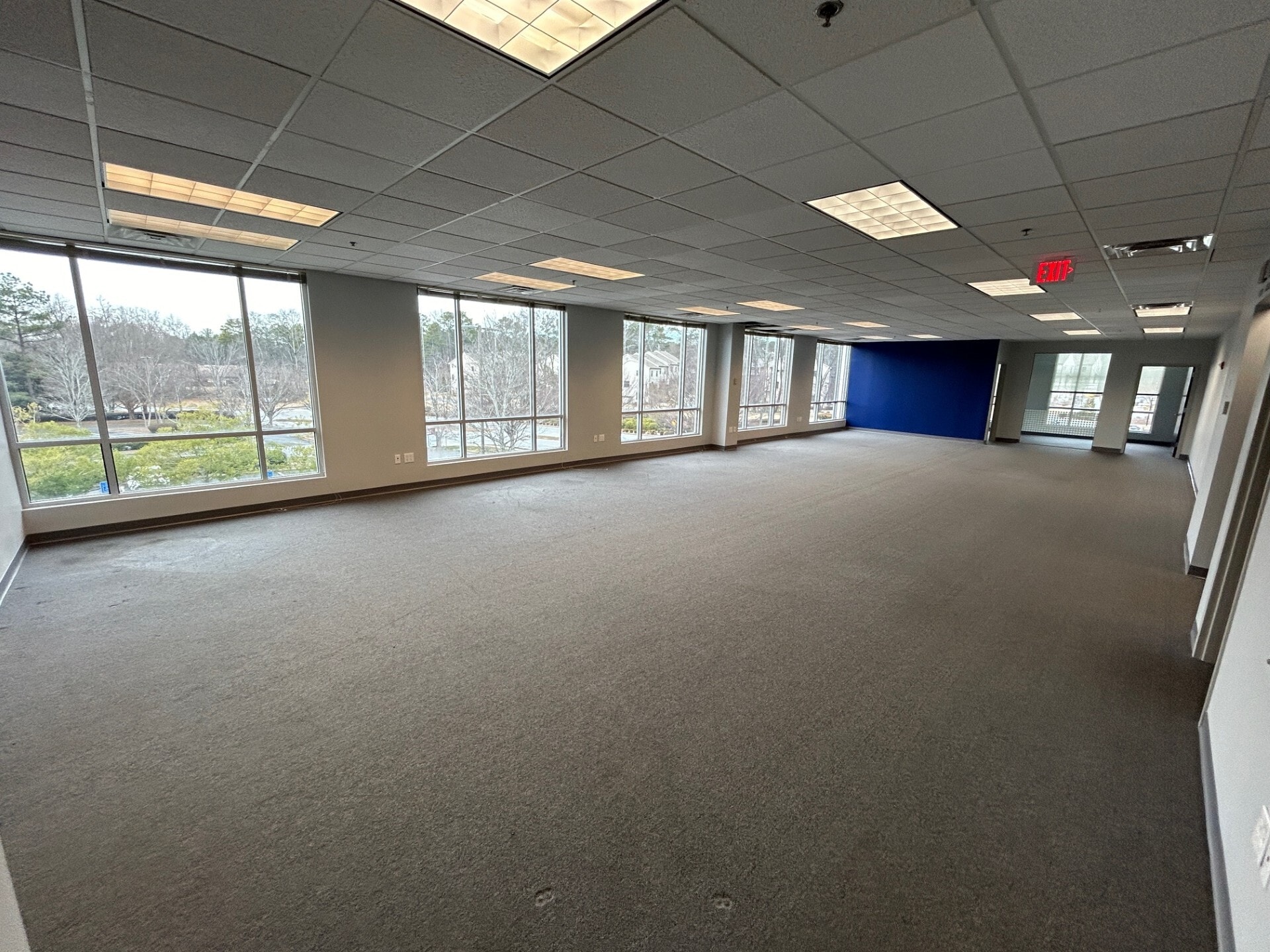 695 Mansell Rd, Roswell, GA for lease Interior Photo- Image 1 of 8