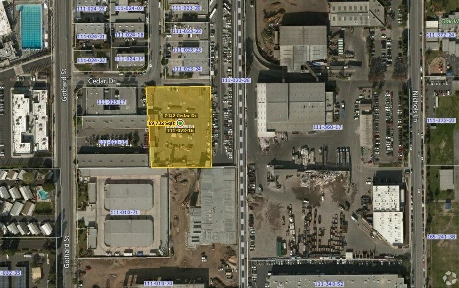 7422 Cedar Dr, Huntington Beach, CA for lease - Primary Photo - Image 1 of 2