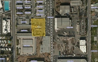 Plus de détails pour 7422 Cedar Dr, Huntington Beach, CA - Bureau à louer