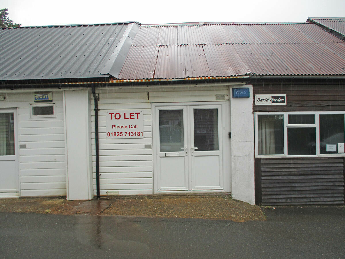 10 Beeches Rd, Crowborough for lease Building Photo- Image 1 of 3