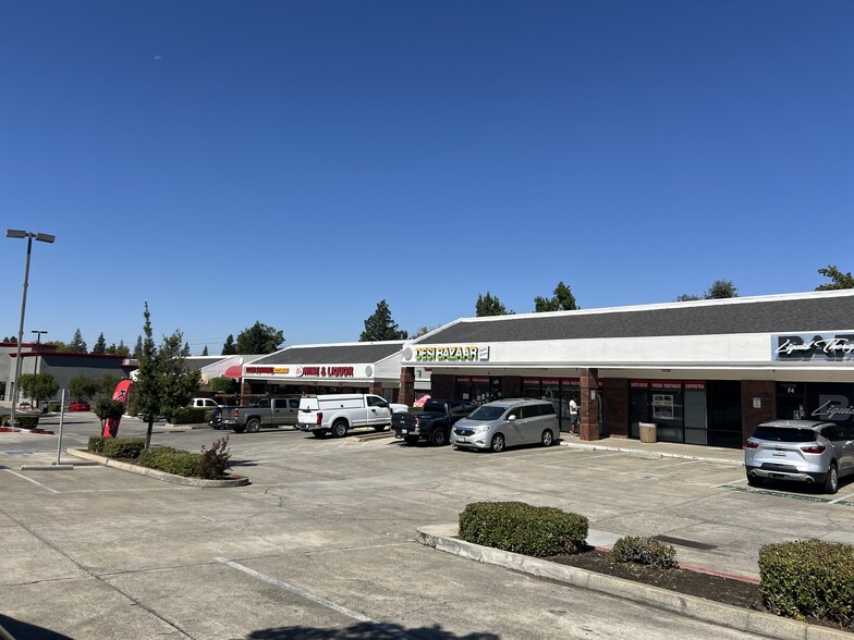 8121 Madison Ave, Fair Oaks, CA for lease - Building Photo - Image 2 of 3