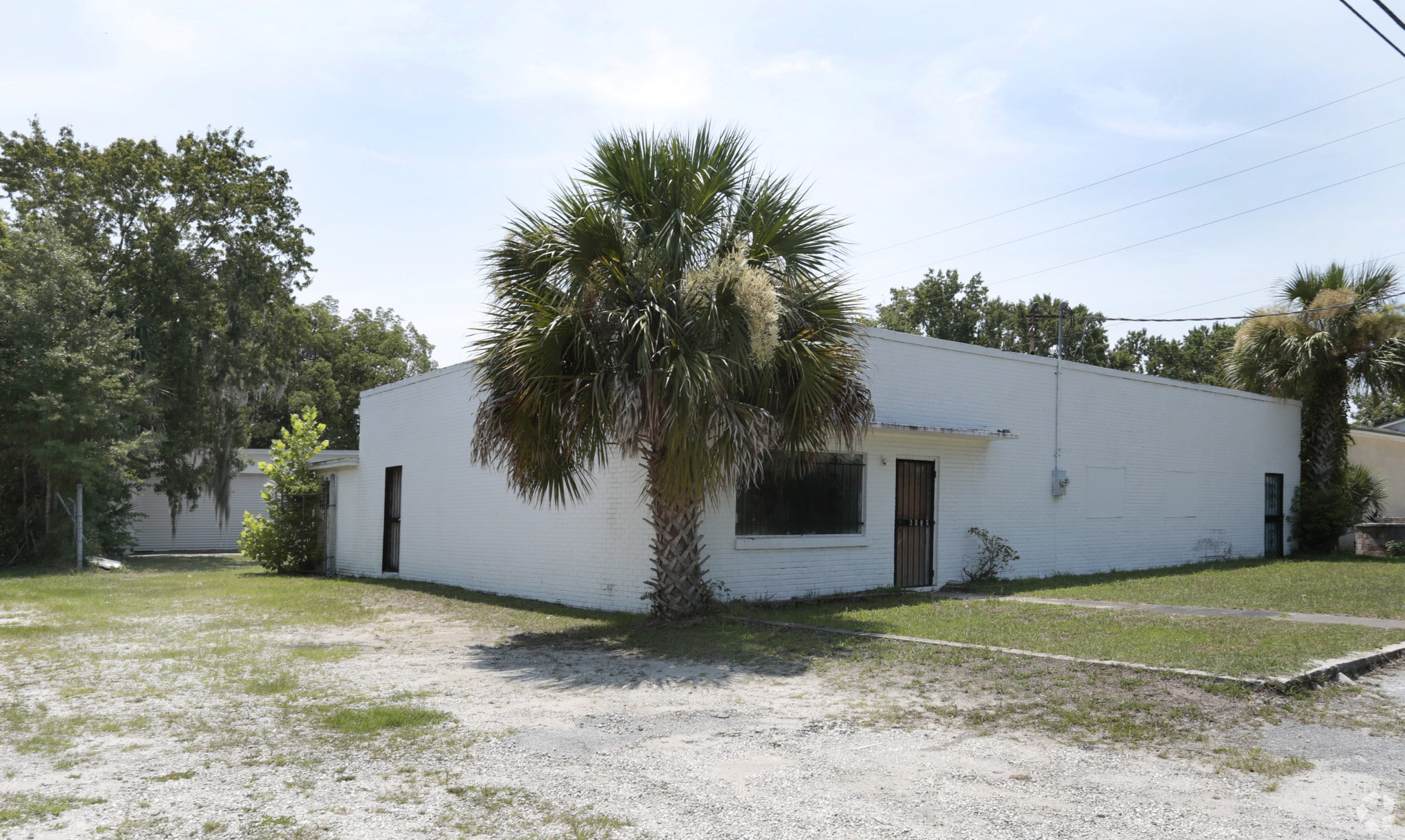 6439 Restlawn Dr, Jacksonville, FL for sale Primary Photo- Image 1 of 4