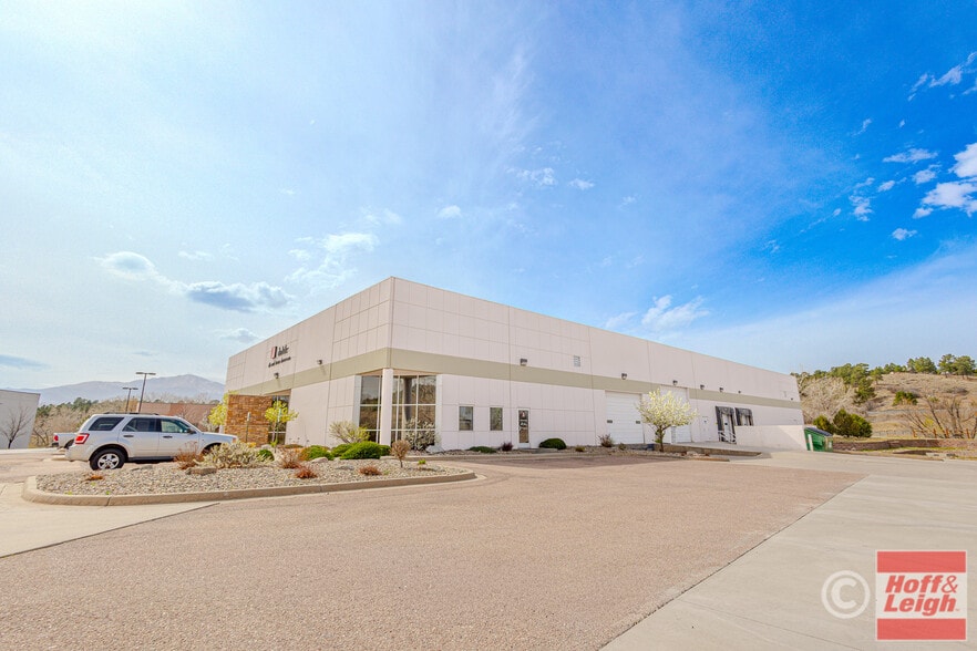 6395 Corporate Centre Cir, Colorado Springs, CO for sale - Building Photo - Image 3 of 8