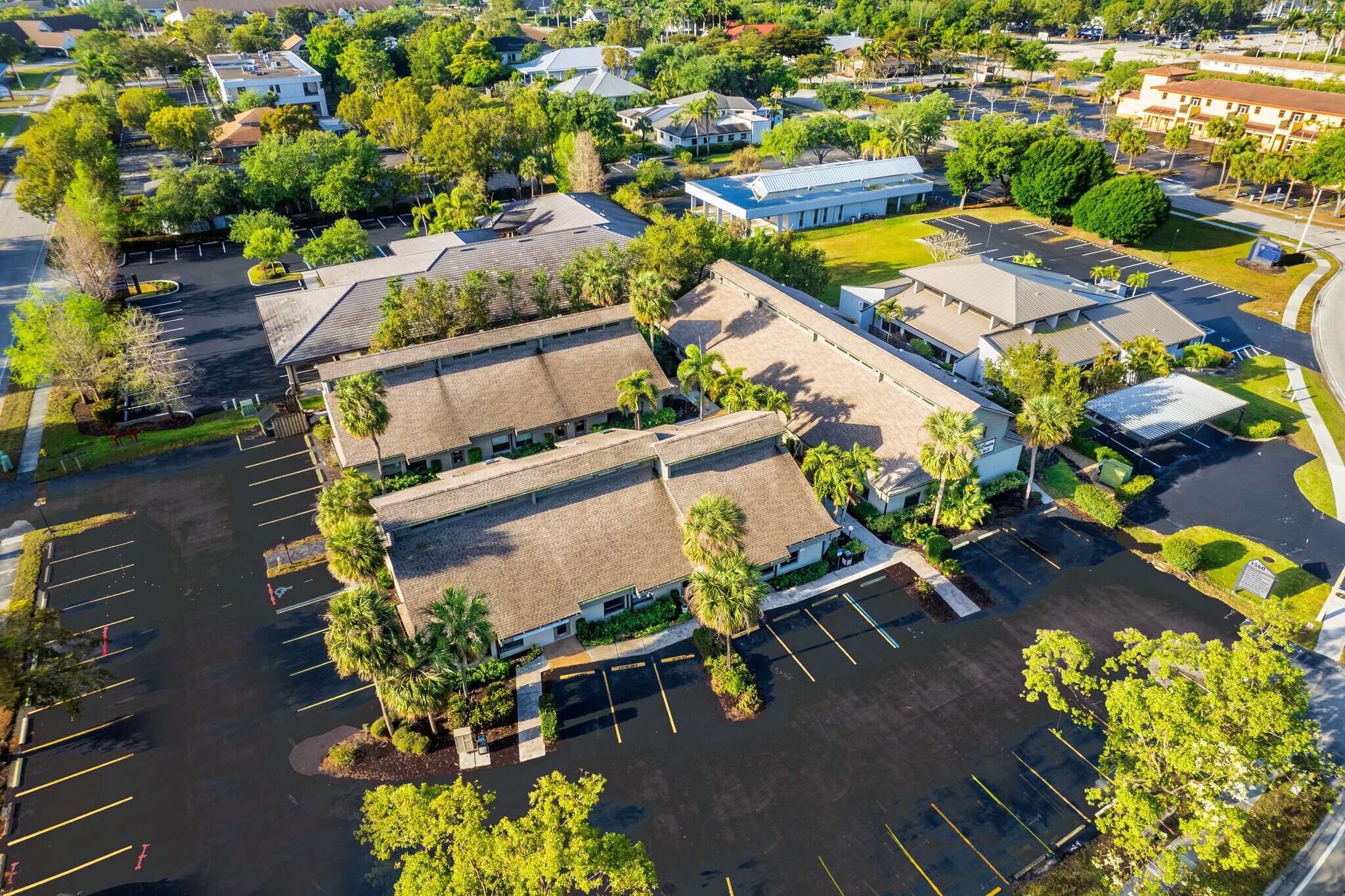 1560 Matthew Dr, Fort Myers, FL à vendre Aérien- Image 1 de 5