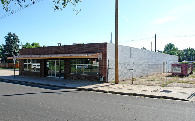 Plus de détails pour 3220 S Acoma St, Englewood, CO - Coworking à louer