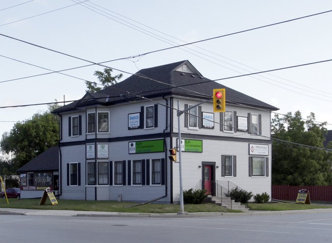 More details for 163 High St, Georgina, ON - Office for Sale