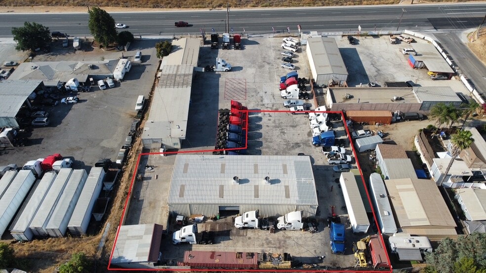 10565 Limonite Ave, Jurupa Valley, CA for lease - Building Photo - Image 2 of 29