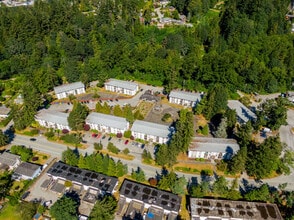 38171-38185 Westway Ave, Squamish, BC - AERIAL  map view