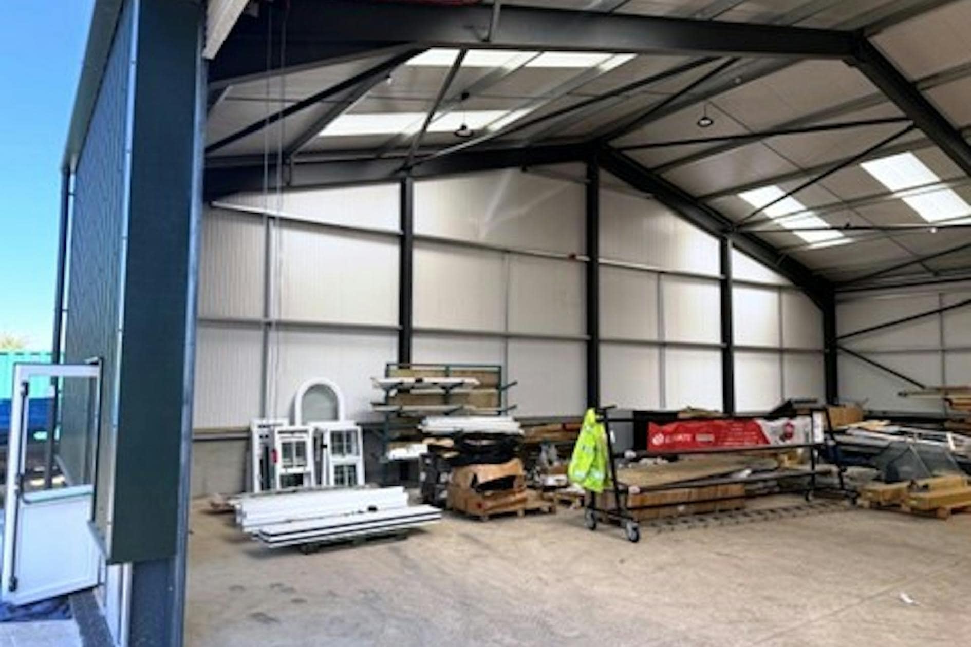 Upper Wield, Alresford for lease Interior Photo- Image 1 of 2