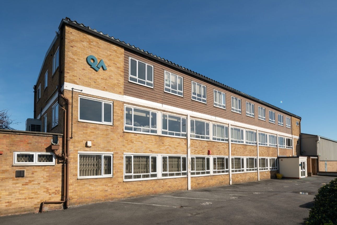 17 West Vale, Leeds for lease Building Photo- Image 1 of 6