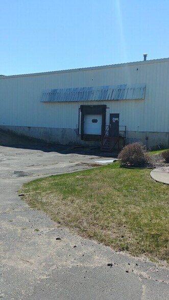11 Spellman Rd, Plattsburgh, NY à louer - Photo du bâtiment - Image 3 de 17