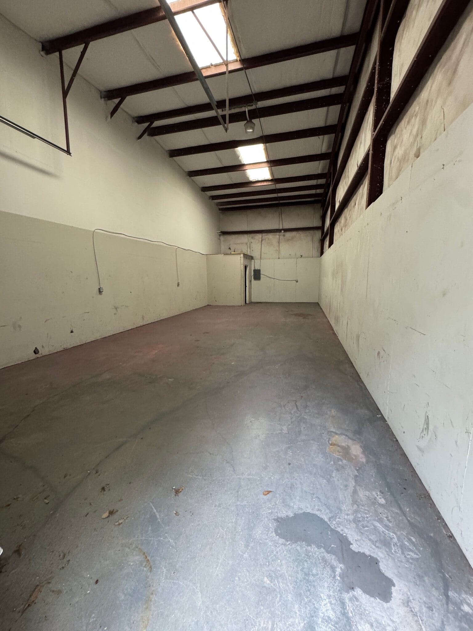 1200 Glenns Bay Rd, Surfside Beach, SC for lease Interior Photo- Image 1 of 2