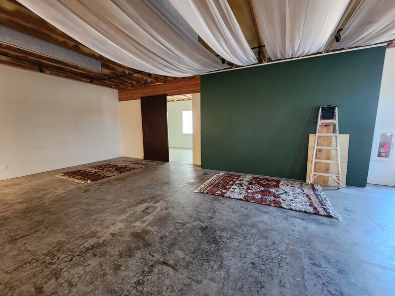 830 Pacific Ave, Bremerton, WA for lease - Building Photo - Image 3 of 10