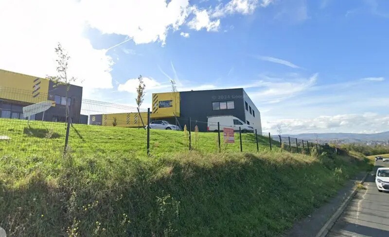 Local d'activités dans Frans à vendre - Photo du bâtiment - Image 2 de 3