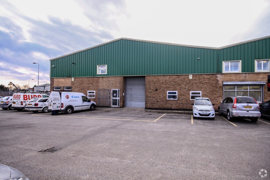 Maes Y Coed Rd, Cardiff à louer - Photo du bâtiment - Image 3 de 5