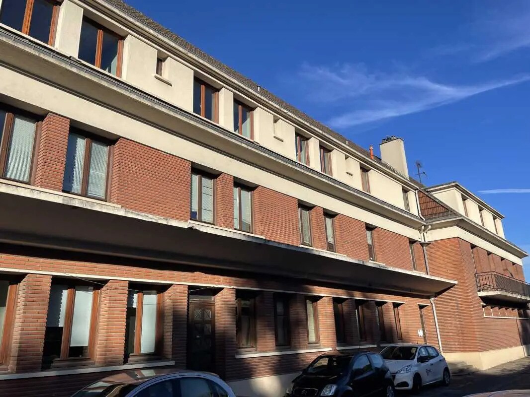 Office in Rouen for lease Building Photo- Image 1 of 13