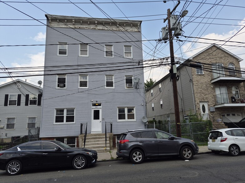 268 Forrest St, Jersey City, NJ for sale - Building Photo - Image 1 of 9
