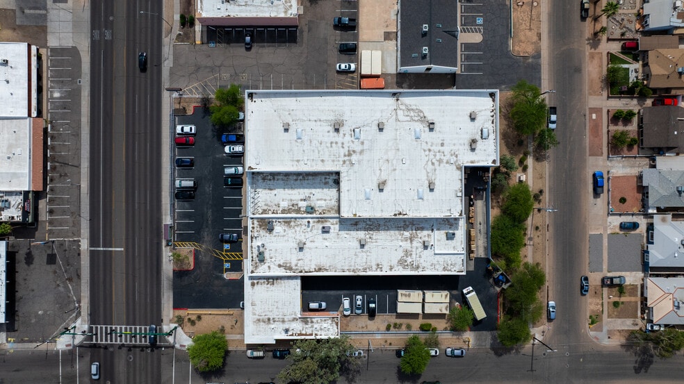 1805 E McDowell Rd, Phoenix, AZ à louer - Photo du bâtiment - Image 2 de 10