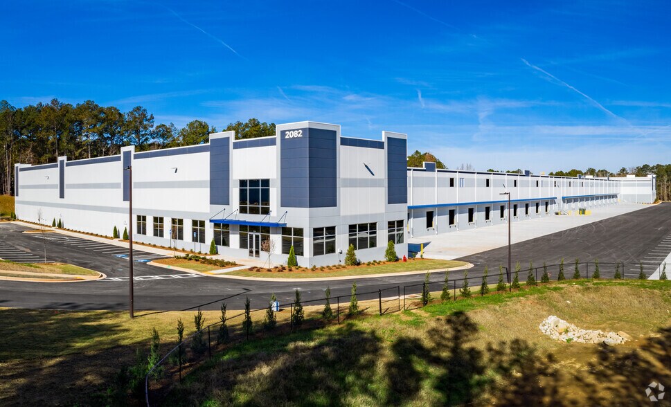 2082 E Park Dr NE, Conyers, GA à louer - Photo du bâtiment - Image 2 de 19