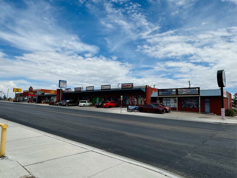 4100-4110 1/2 Montana Ave, El Paso, TX for lease - Building Photo - Image 1 of 1