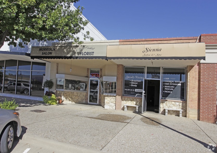 213 W Main St, Arlington, TX à louer - Photo du bâtiment - Image 2 de 2