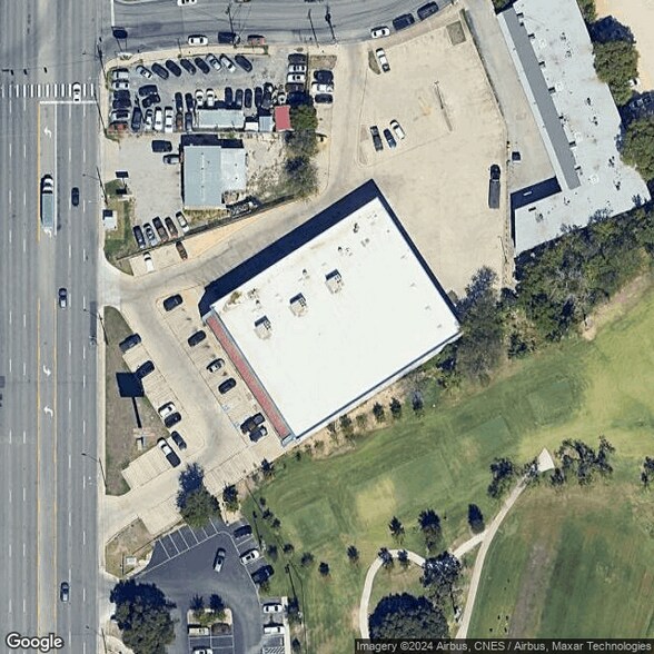 6200 San Pedro Ave, San Antonio, TX à louer - Aérien - Image 2 de 7