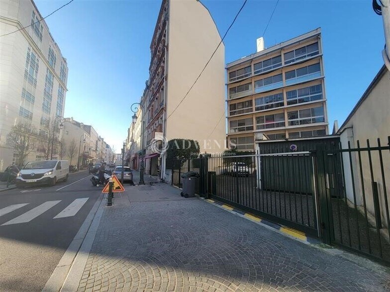 6 Rue Jean Jaurès, Puteaux à louer - Photo du bâtiment - Image 2 de 5
