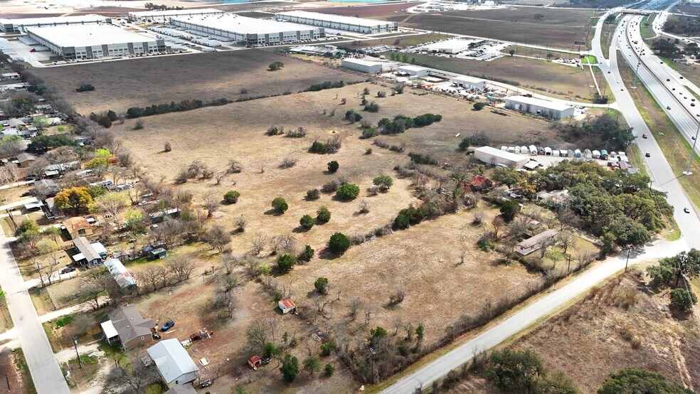 24501 I 35, Kyle, TX à vendre - Aérien - Image 2 de 14