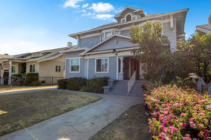 1714 3rd Ave, Los Angeles, CA à vendre - Photo du bâtiment - Image 3 de 17