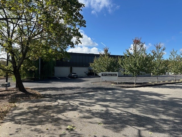 77 Pawtucket Ave, Rumford, RI for lease Interior Photo- Image 1 of 17
