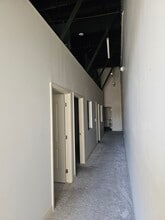3885-3977 Cochran St, Simi Valley, CA for lease Interior Photo- Image 1 of 6