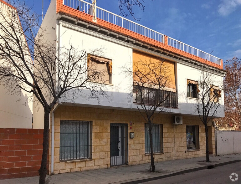 Calle Valdemoro, 8, San Martín de la Vega, Madrid for lease - Building Photo - Image 1 of 2