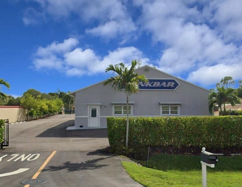 11430 Tamiami Trl E, Naples, FL à louer Photo du bâtiment- Image 1 de 9