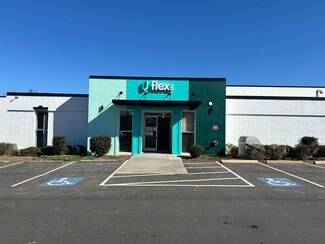 Plus de détails pour 900 Pressley Rd, Charlotte, NC - Industriel à louer