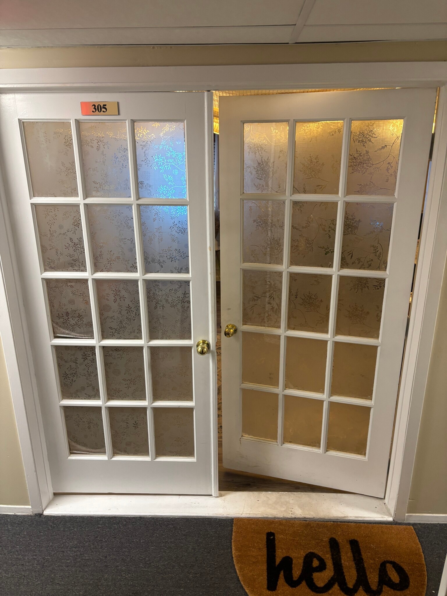 1 Village Plz, Kings Park, NY for lease Interior Photo- Image 1 of 10