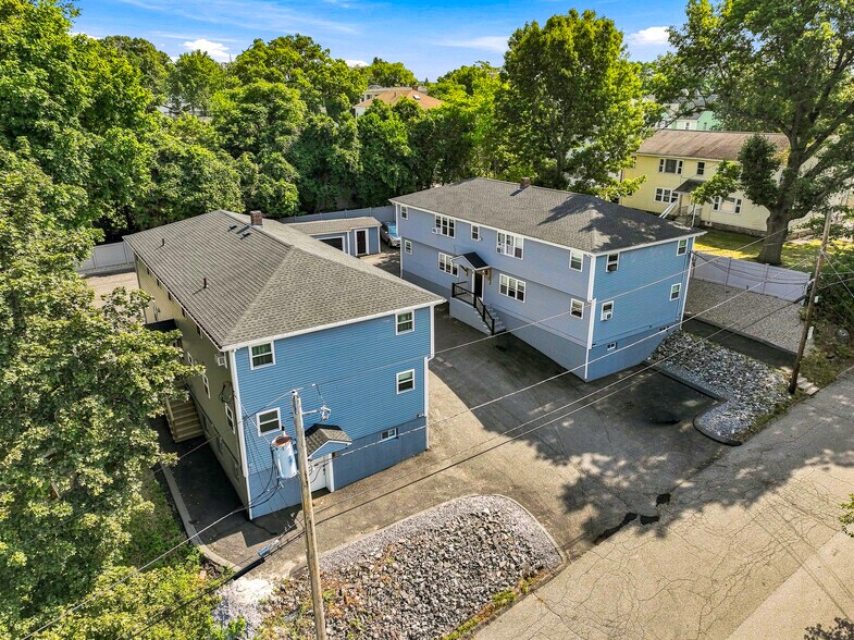 12-14 Hunnewell Rd, Worcester, MA à vendre - Photo du bâtiment - Image 2 de 20
