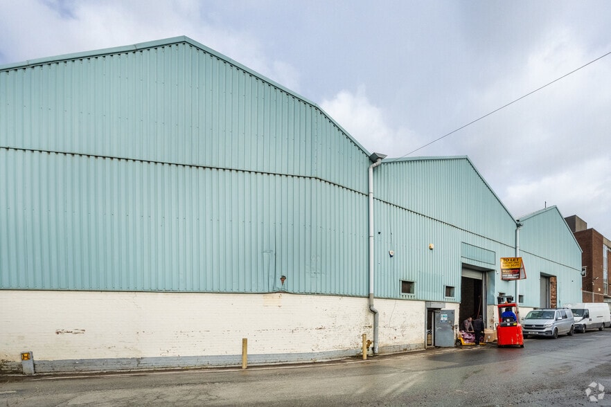 1-23 Potters Ln, Wednesbury for lease - Building Photo - Image 2 of 3