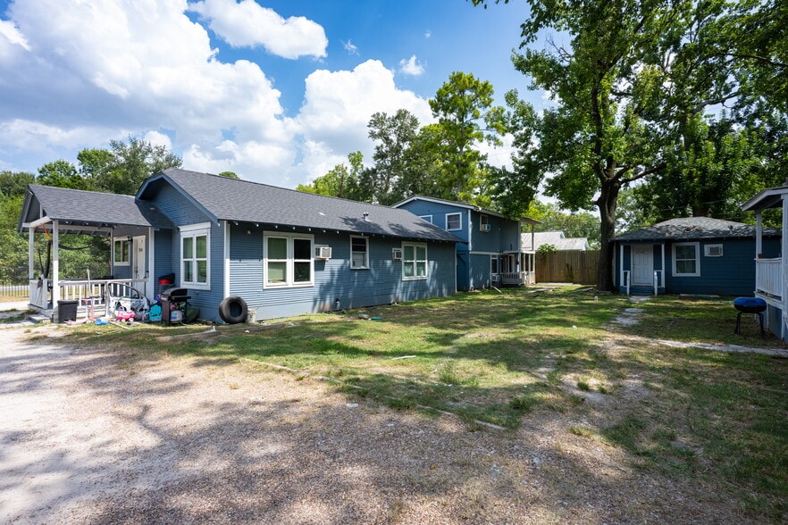 2232 Maurine St, Houston, TX for sale - Building Photo - Image 3 of 6