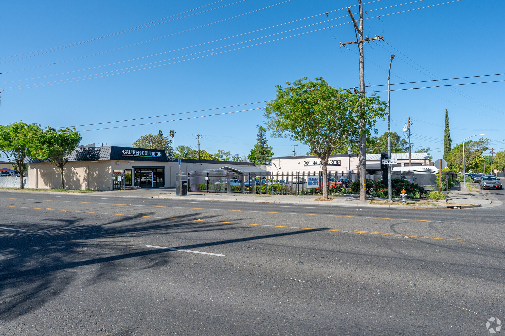 4220 Stockton Blvd, Sacramento, CA à vendre Photo principale- Image 1 de 1