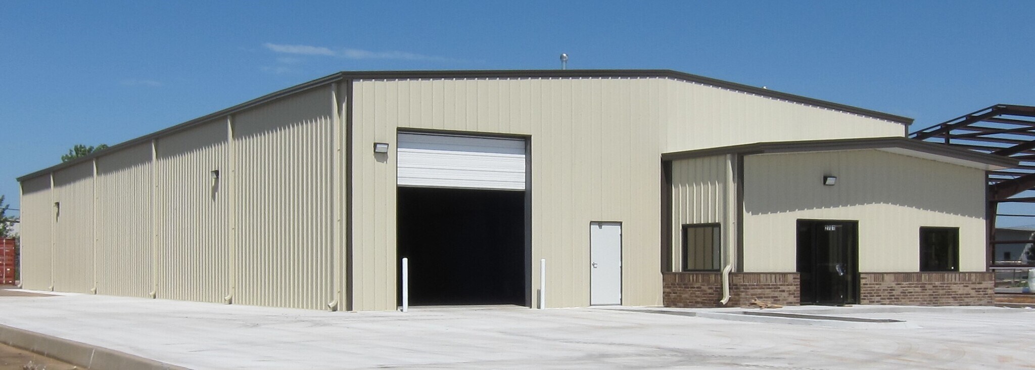 2701 Ann Arbor Ave, Oklahoma City, OK for lease Primary Photo- Image 1 of 2
