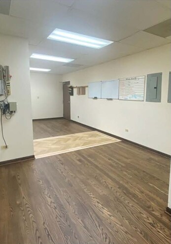 985 Graceland Ave, Des Plaines, IL à vendre - Photo intérieure - Image 3 de 7