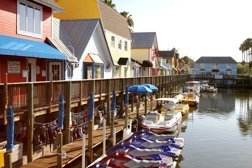 1500-1536 Stickney Point Rd, Sarasota, FL à louer - Photo du bâtiment - Image 3 de 8