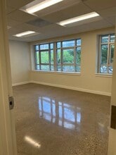 7768 Woodmont Ave, Bethesda, MD à louer Photo intérieure- Image 1 de 4