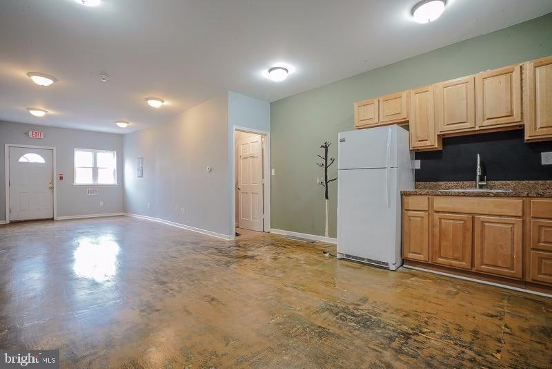 2766 Frankford Ave, Philadelphia, PA for lease - Building Photo - Image 2 of 14