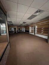 1701-1703 Westchester Dr, High Point, NC for lease Building Photo- Image 1 of 2