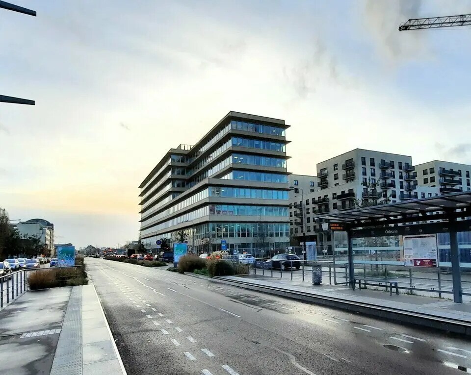 Bureau dans Rouen à louer Photo du bâtiment- Image 1 de 10